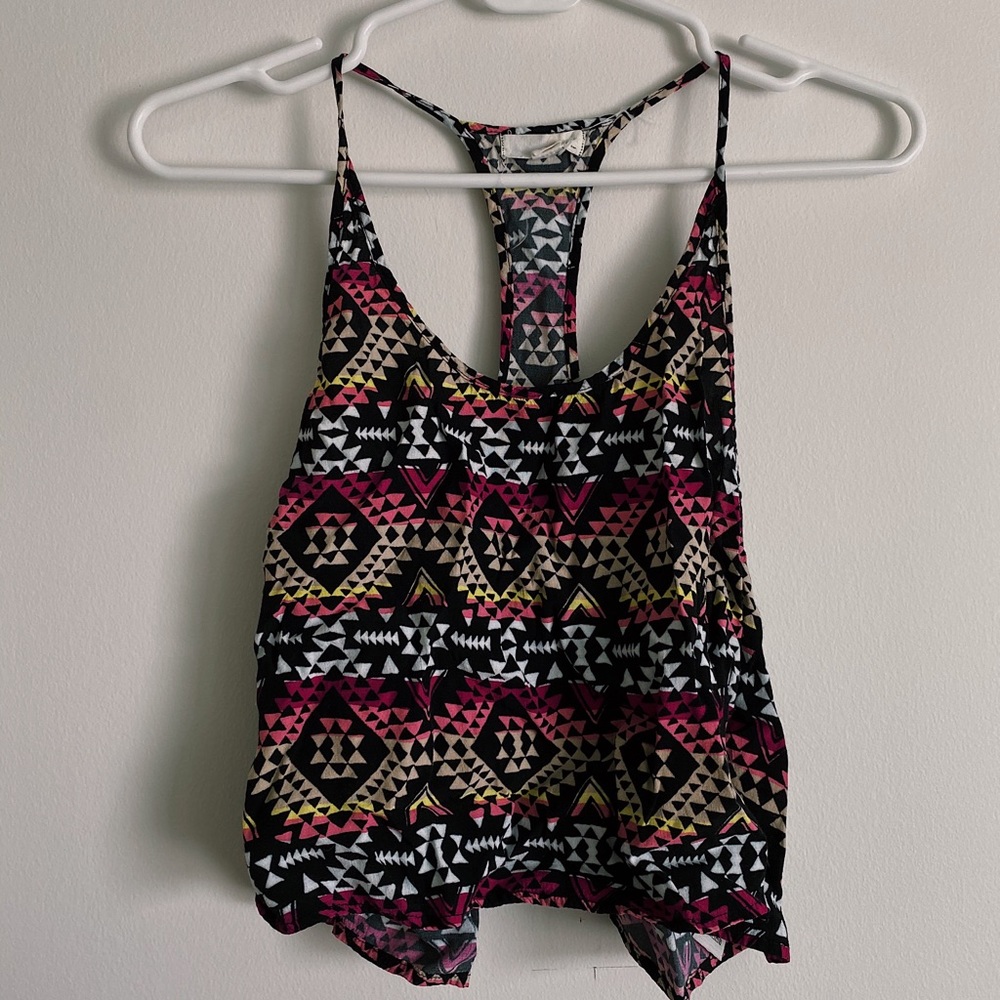 Triangle Pattern Tank Top